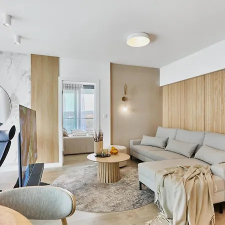 Wave Beachfront Family Apartment Miedzyzdroje