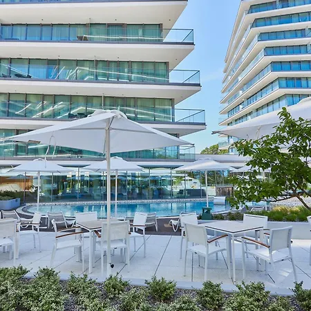 Wave Beachfront Family Apartment Miedzyzdroje
