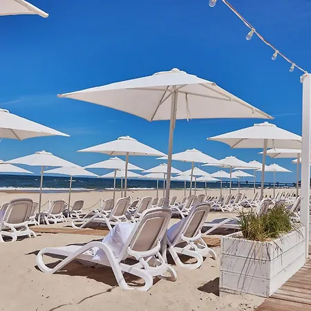 Apartment Wave Beachfront Family