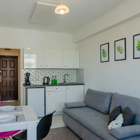 Slavia New 601 Z Balkonem Przy Plazy Apartment
