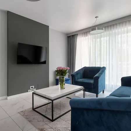 Apartament 208