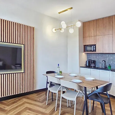 Bel Mare 521f Z 2 Sypialniami I Balkonem Apartment