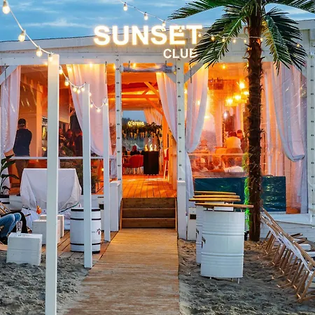 The Sky By Wave Resort&spa *