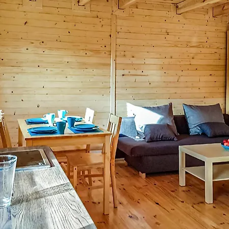 Holiday home Gorgeous In With Kitchen