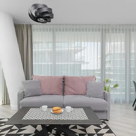 Apartment Lux Sea Towers - Wellness Spa, Gym & - Seaview By Rent Like *