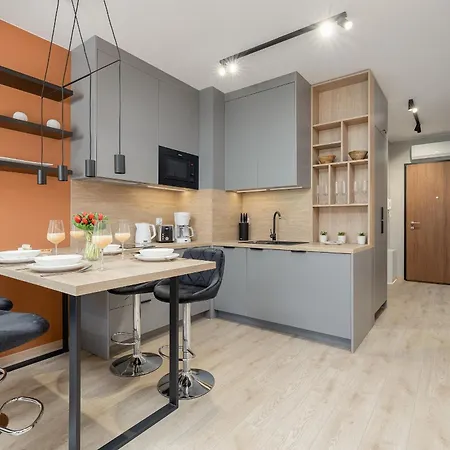 Apartment Nowoczesny I Elegancki A212 Z Balkonem I Parkingiem By Renters *