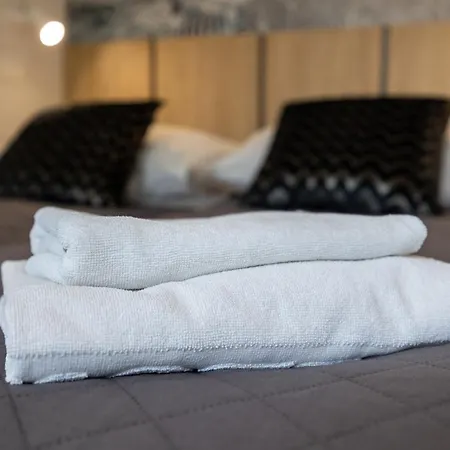 Vittoria Aparthotel *