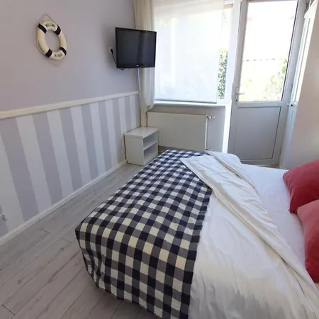 For 2 People In Mi Dzyzdroje