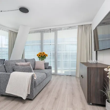 Your Holidays Waves A Apartment *
