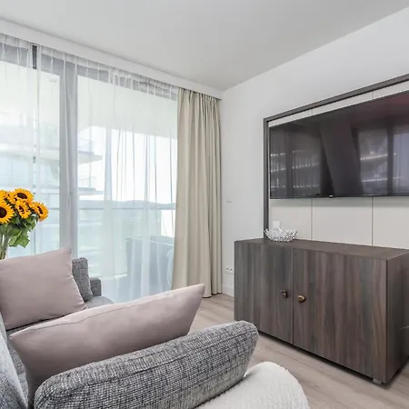 Your Holidays Waves A Apartment Miedzyzdroje