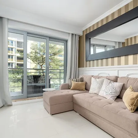 Your Holidays Promenada Gwiazd 28 Apartment