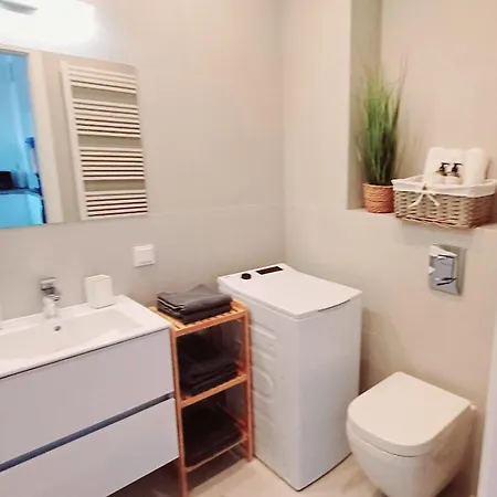 Blue Euronia Apartment *