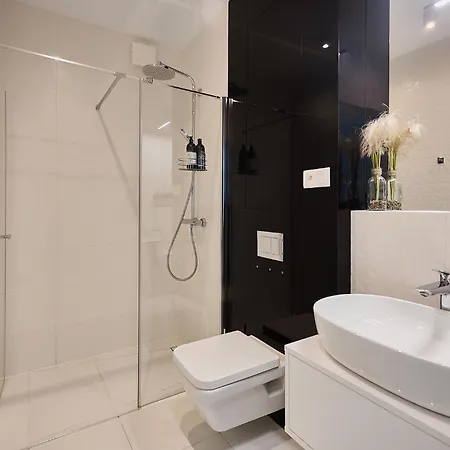Wave - D654 Sea View Apartment