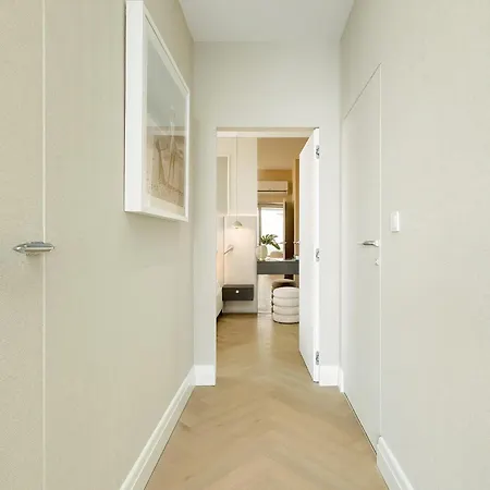 Waveview Premium Apartment, 9th Floor Apartment