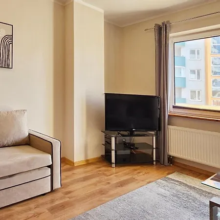 Statek 210 Z Sypialnia I Dwoma Balkonami 100m Od Plazy Apartment