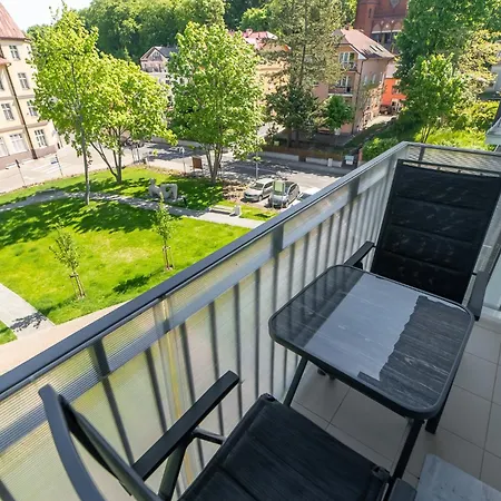 Apartment Seaside Breeze Stylish Balcony & Parking By Renters Miedzyzdroje