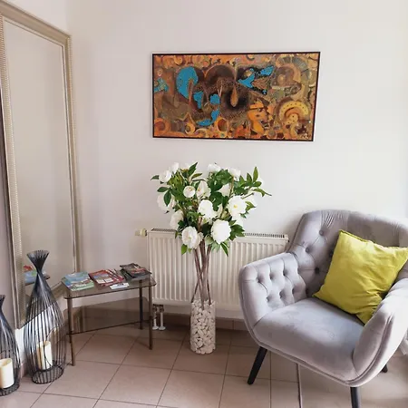 Guest house Mira 200 Metrow Od Morza