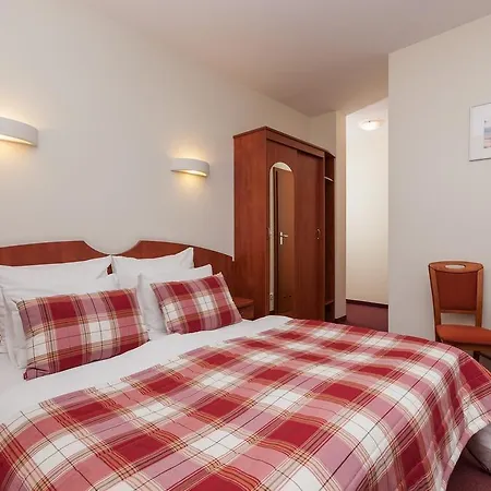 Aparthotel Rezydencja Bielik 3*