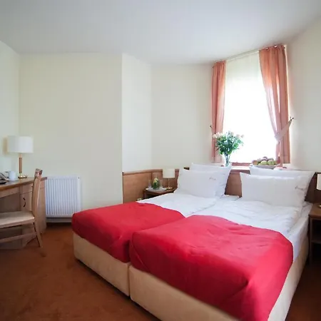 Hotel Trofana Wellness & 3*