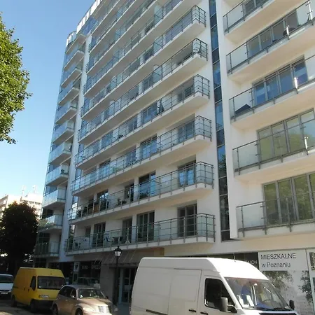 Wolin-travel- Promenada Gwiazd 28 *
