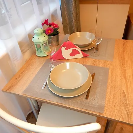 Orla Apartment *