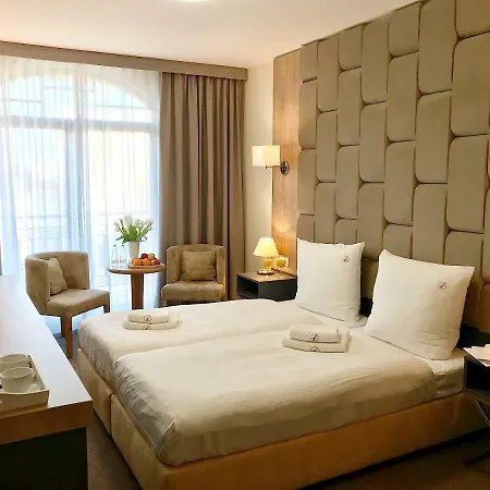 Hotel Trofana Wellness & 3*
