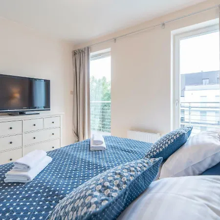 Sunny Tulipan Vi With Terrace At The Treetops By Renters Apartment
