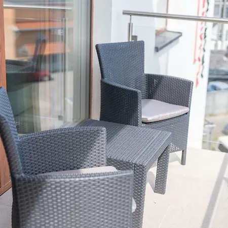 Flamingo 27 By Renters *