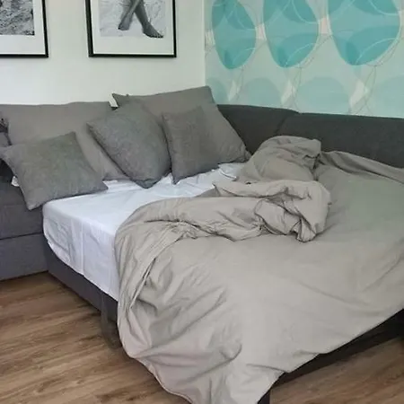 Blue Balloon Apartment