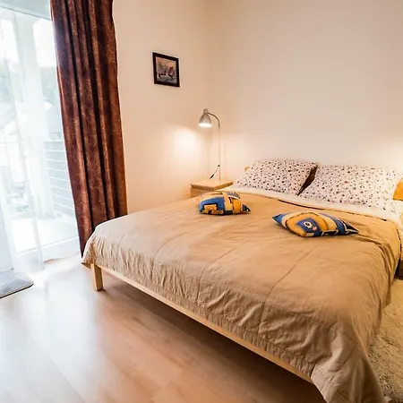 Sloneczny Apartment *