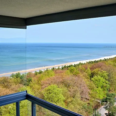 Onyx Aquamarina By Baltico Apartment