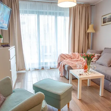Apartment Your Holidays Promenada Gwiazd 28 *