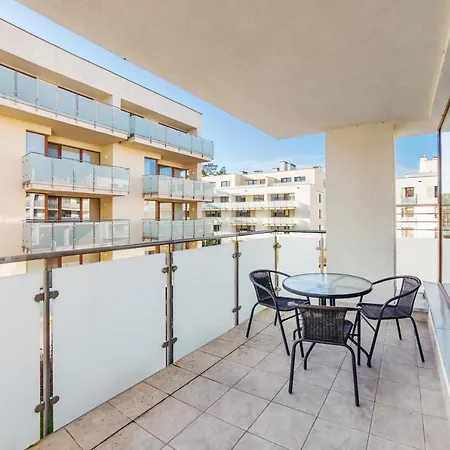 Sun & Snow Aquamarina Apartment *